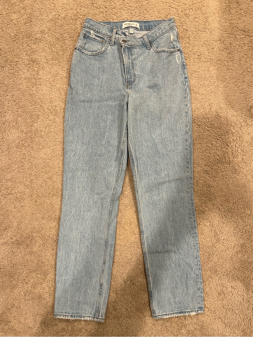 Abercrombie & Fitch The 90s Straight Ultra High Rise Jeans - Picture 2 of 5